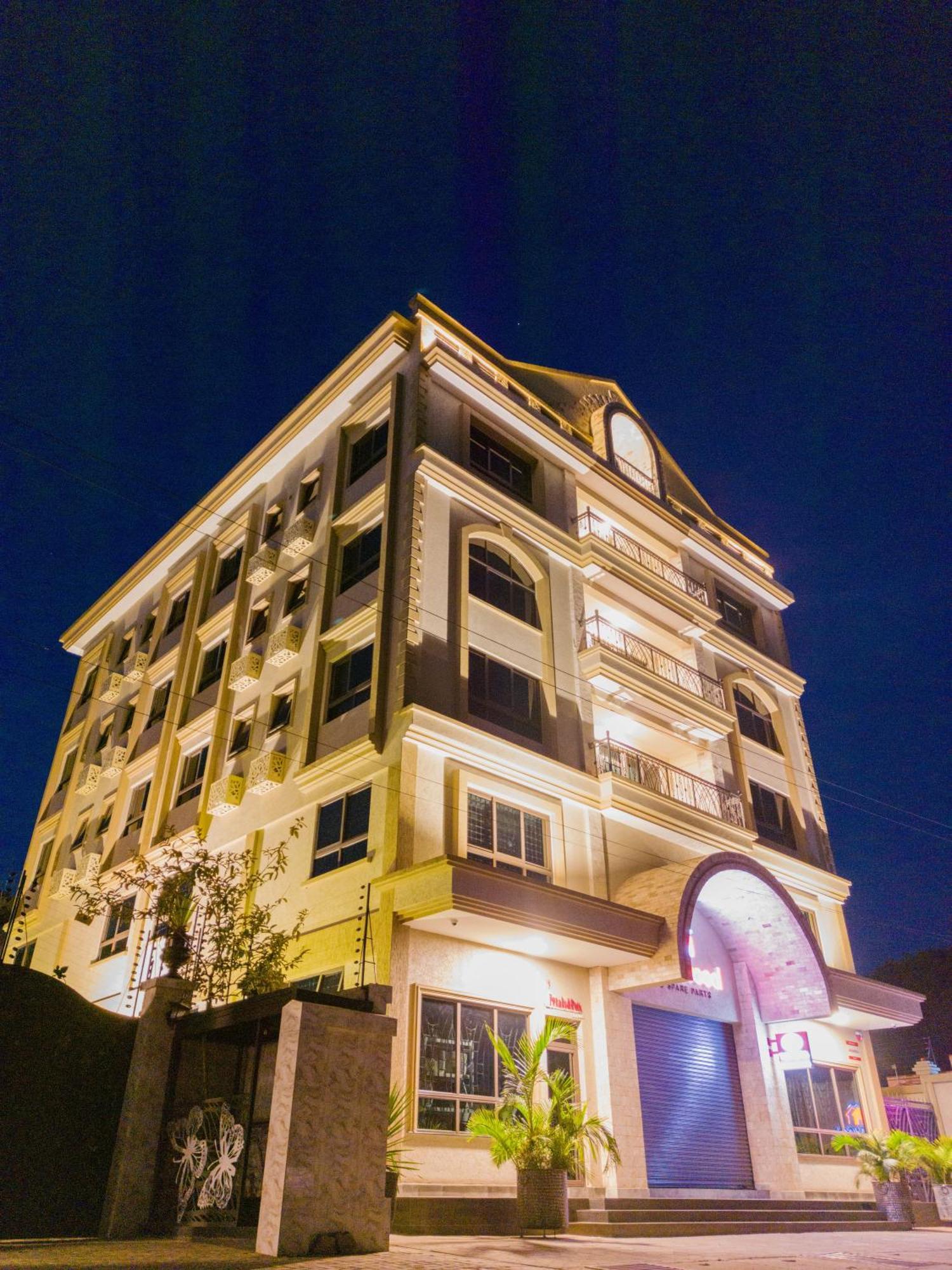 Westwood Residences Аруша Екстериор снимка